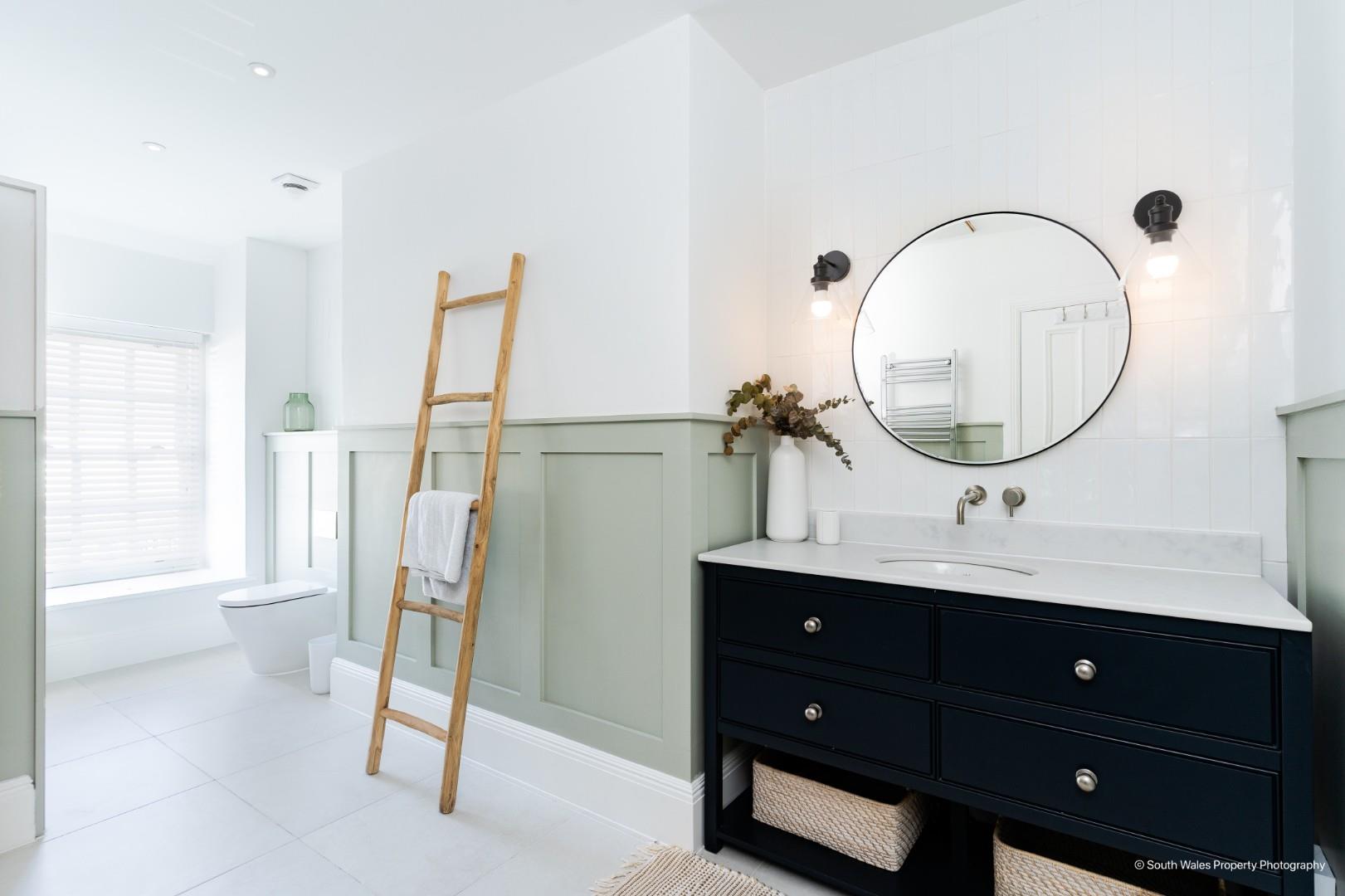 Heath House, 54 Eastgate, Cowbridge, Vale Of Glamorgan, CF71 7AB